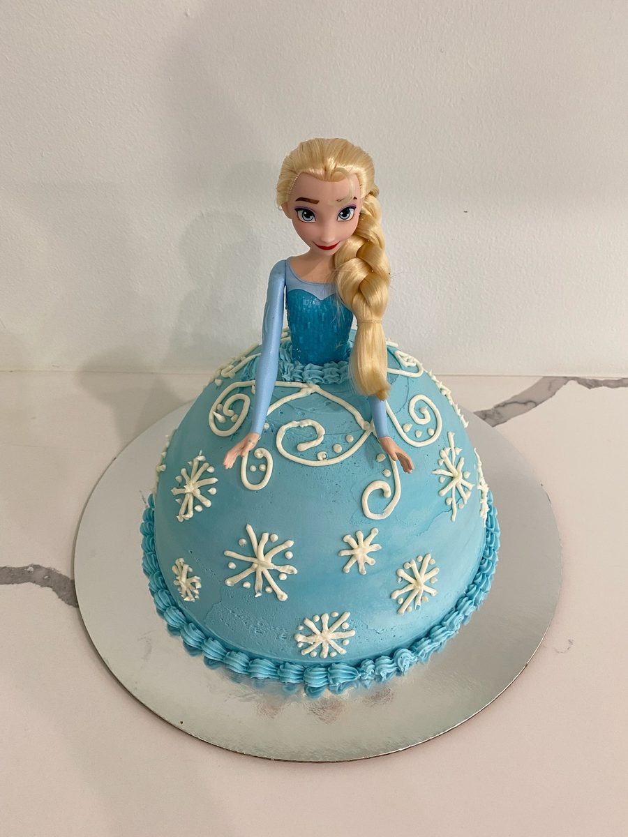 Elsa doll cake